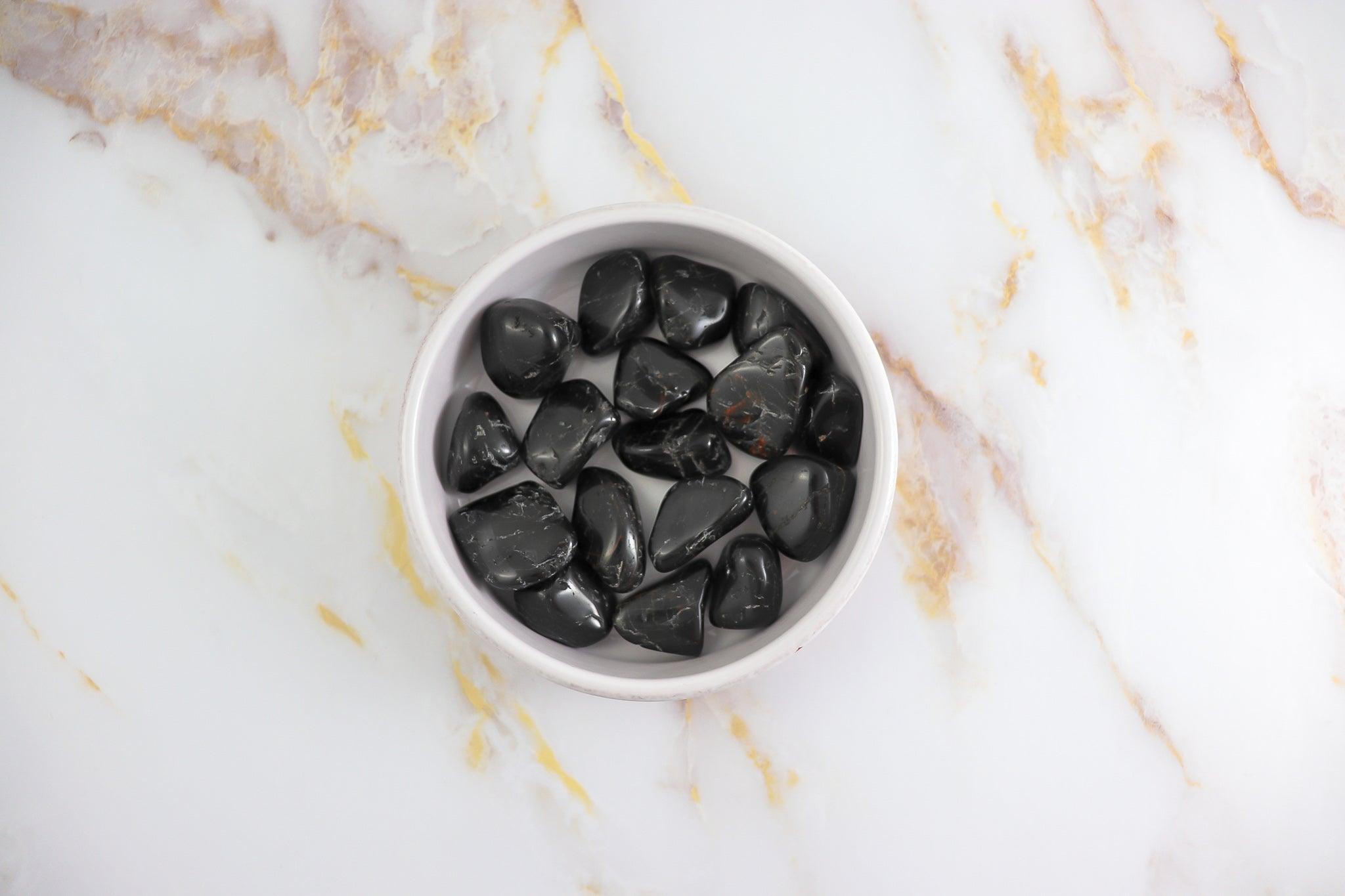 Tourmaline noire pierre roulée