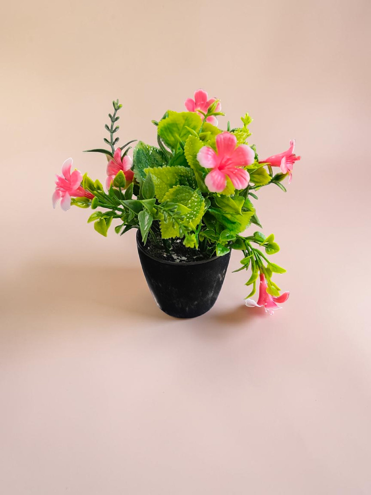 Plante artificielle fleurs en pot