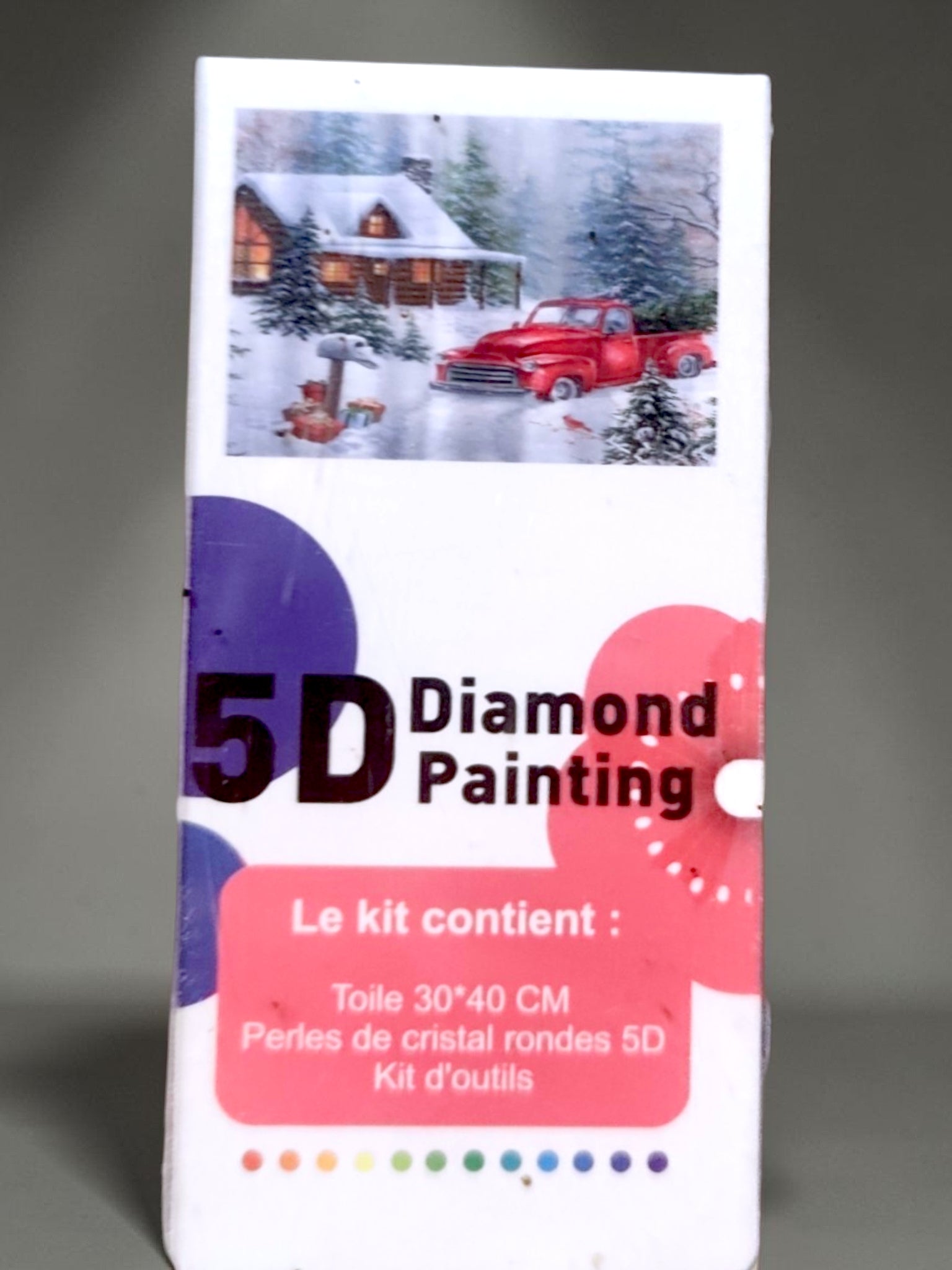 Kit Diamond Painting 5D – Chalet hivernal & camion rouge
